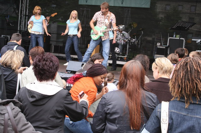 gal/2008/2008 Saitentwist Essen Original 23.08. Hirschlandplatz/2008 Saitentwist Essen Original 24.08. Hirschlandplatz 068.jpg